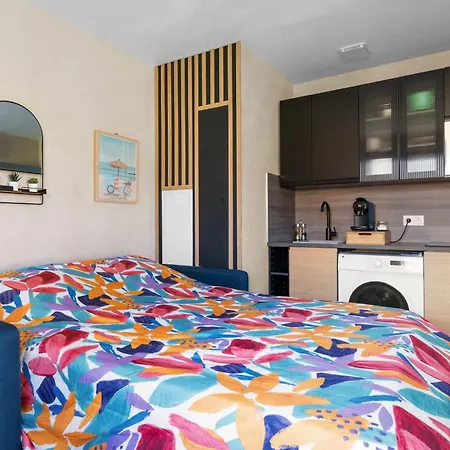 Appartement Reves Bleus, T2 Proche Des Sablettes, Clim, Wifi, Place De Parking