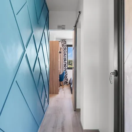 Appartement Reves Bleus, T2 Proche Des Sablettes, Clim, Wifi, Place De Parking *