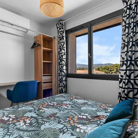 Appartement Reves Bleus, T2 Proche Des Sablettes, Clim, Wifi, Place De Parking