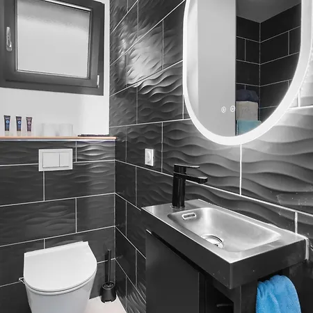 Apartment Reves Bleus, T2 Proche Des Sablettes, Clim, Wifi, Place De Parking